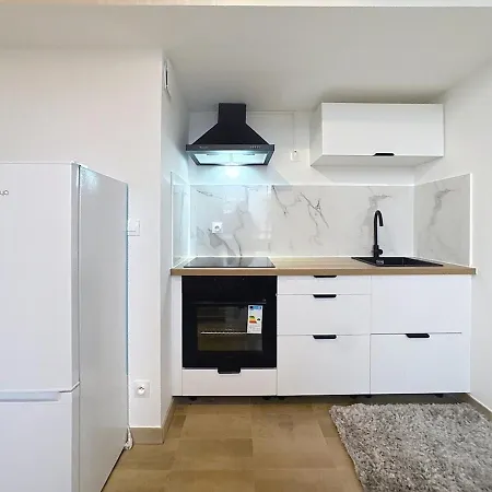 Charming 2-room In *